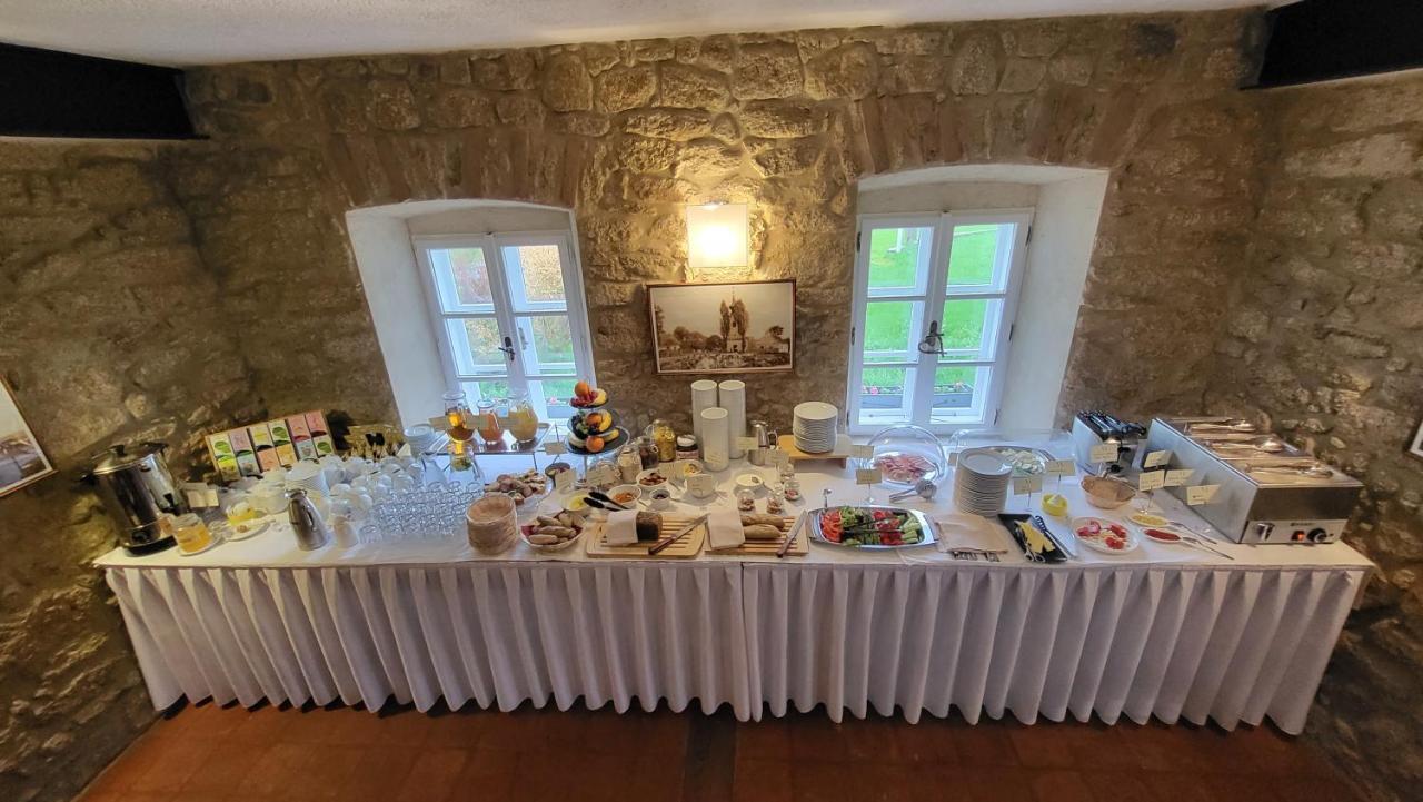 Matejovec38 Bed & Breakfast Славонице Екстериор снимка
